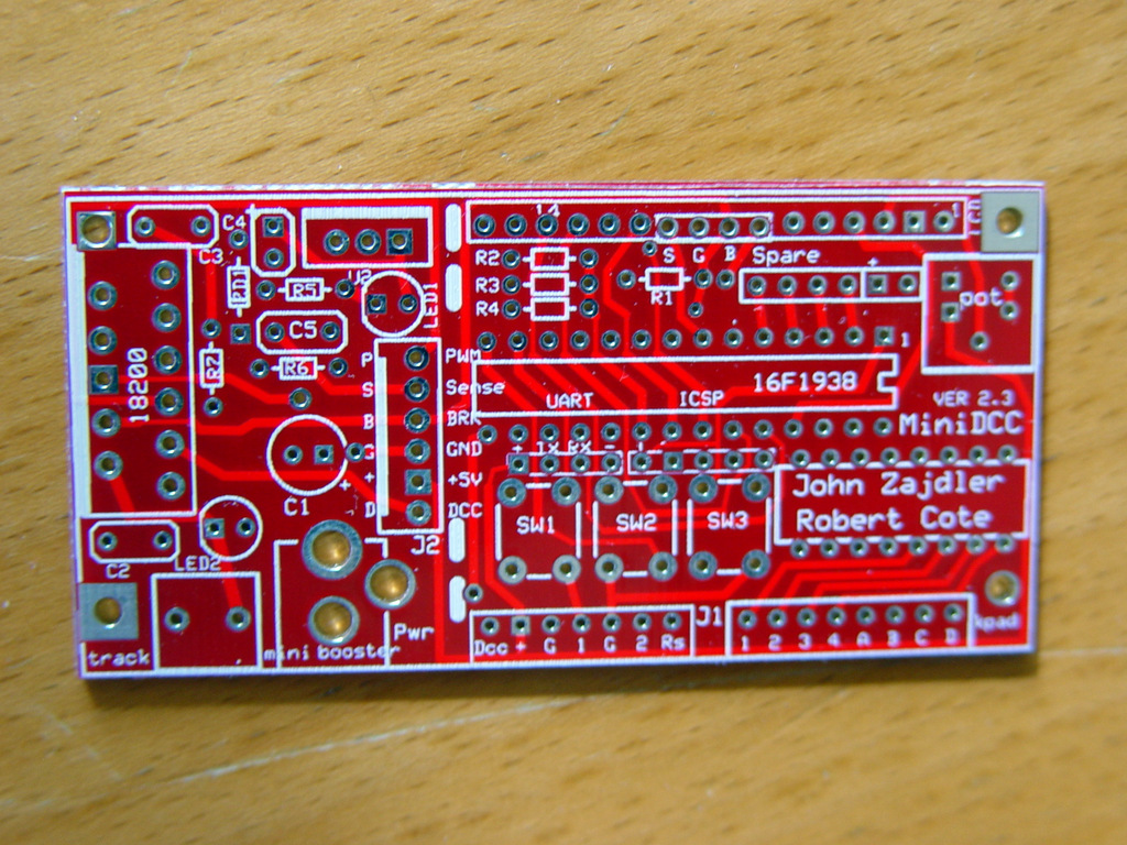 DCC Controller  PCB for sale. Full App and free version available. 